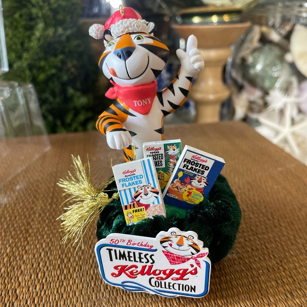 Vintage Heirloom Kellogg's Tony the Tiger Christmas Tree Ornament talking sound
